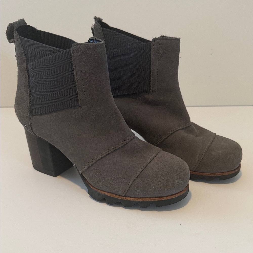 Sorel Charcoal Heeled Boots